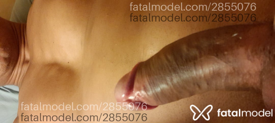 Acompanhante homem com cabelo colorido de olhos castanhos - Mister
