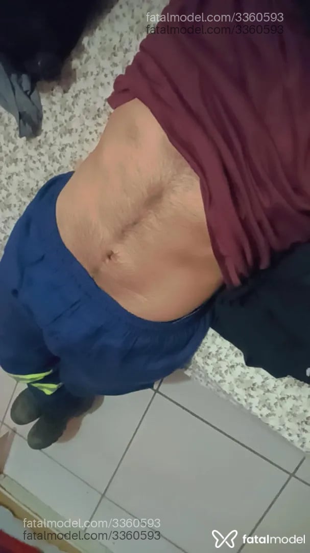 Acompanhante homem morena (o) de olhos pretos - Anjinhonoturno