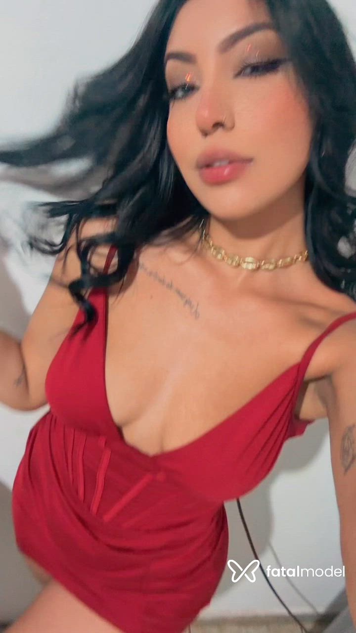 Acompanhante mulher morena (o) de olhos castanhos - Jade Montenegro