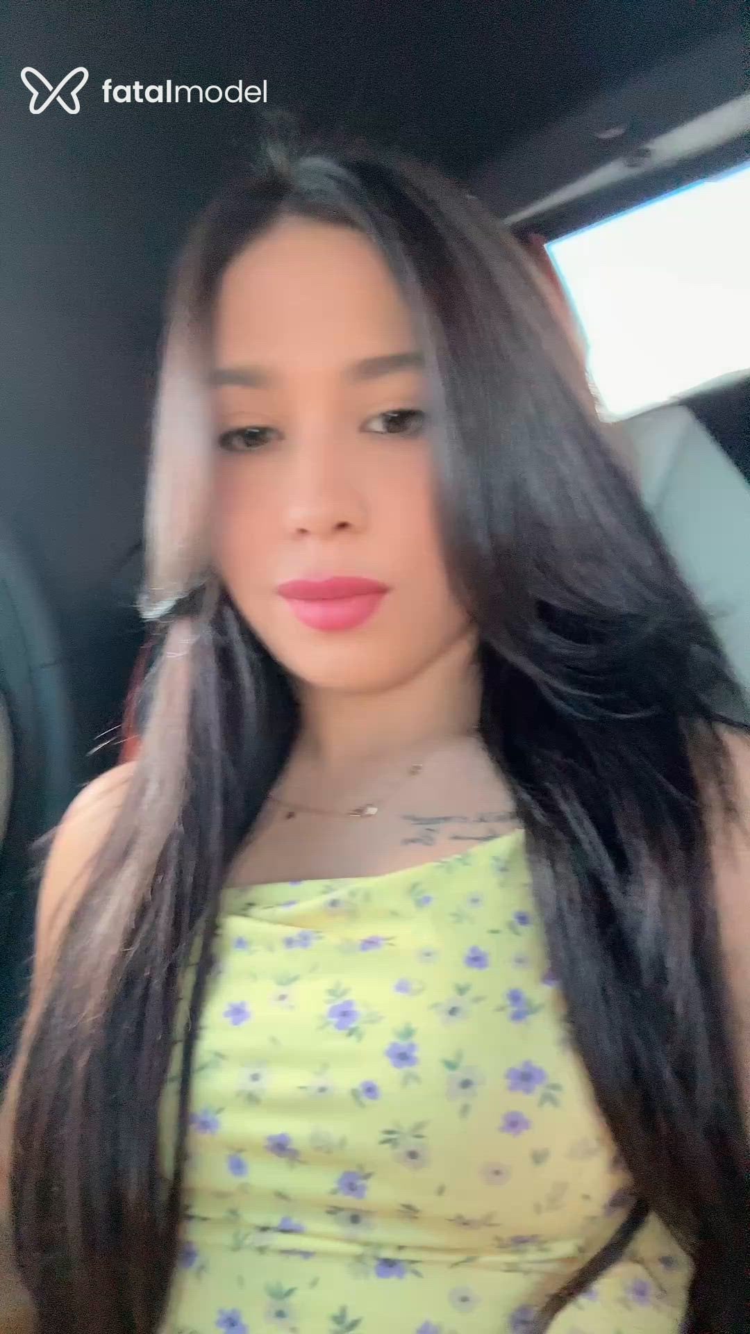 Acompanhante mulher morena (o) de olhos castanhos - Bella Sofia
