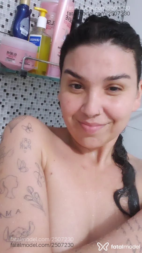 Acompanhante mulher morena (o) de olhos castanhos - Priscila