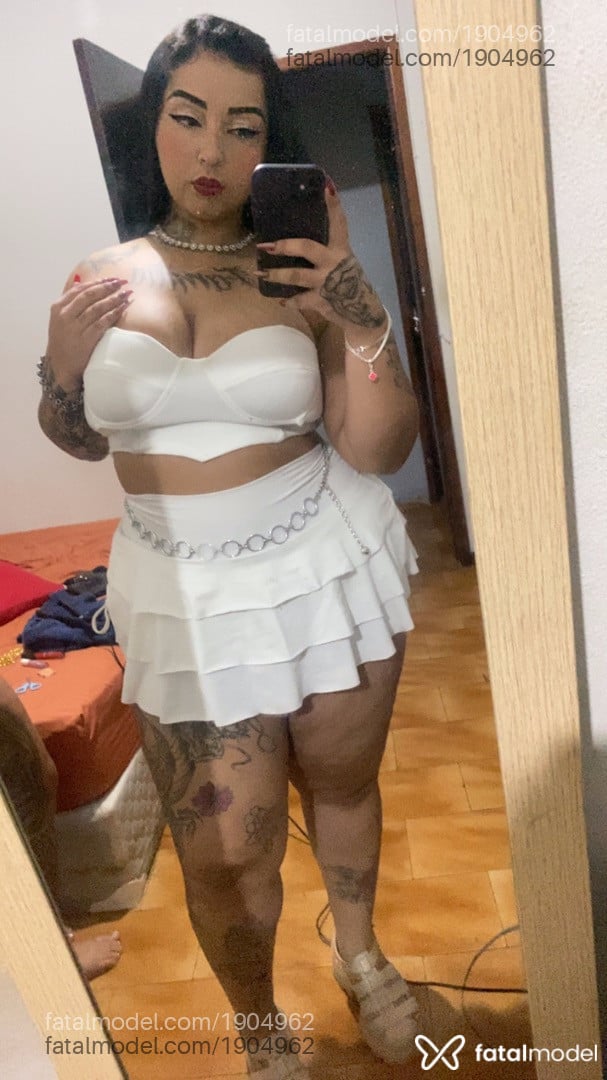 Acompanhante mulher morena (o) de olhos mel - Bruna Baroni
