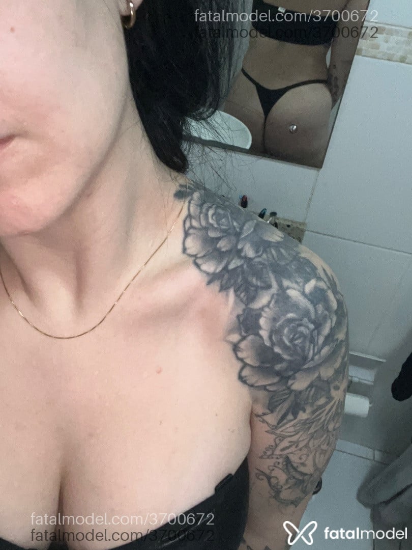 Acompanhante mulher morena (o) de olhos castanhos - Eduarda