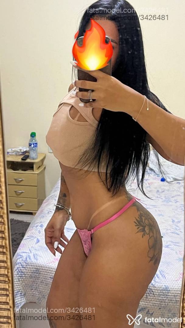 Acompanhante mulher morena (o) de olhos pretos - Jade Souza
