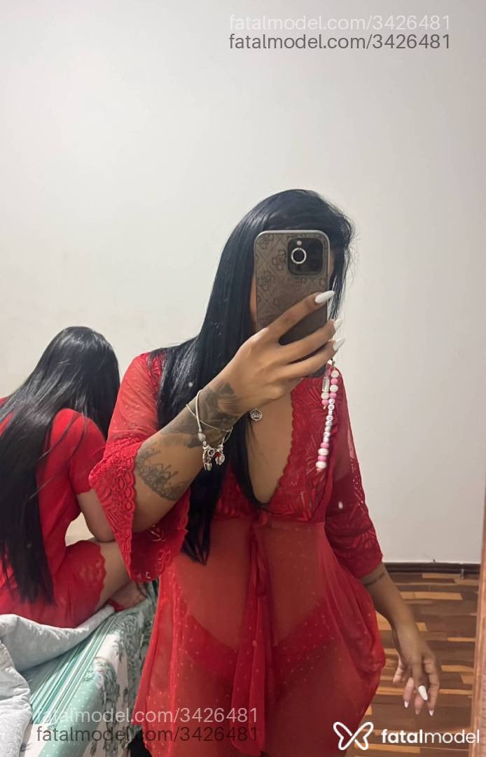 Acompanhante mulher morena (o) de olhos pretos - Jade Souza