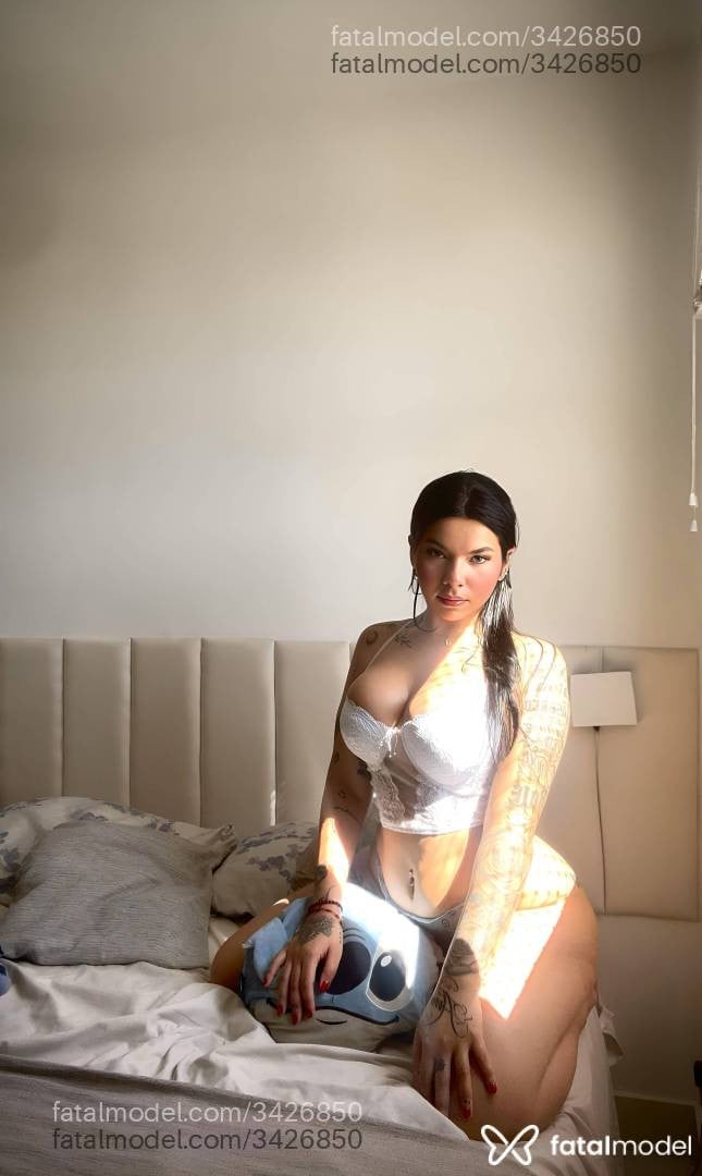 Acompanhante mulher morena (o) de olhos castanhos - Laís Araújo