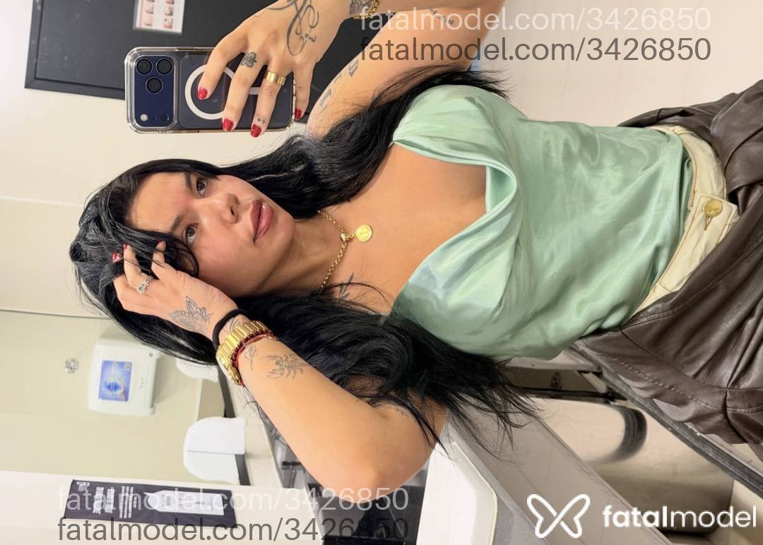 Acompanhante mulher morena (o) de olhos castanhos - Laís Araújo