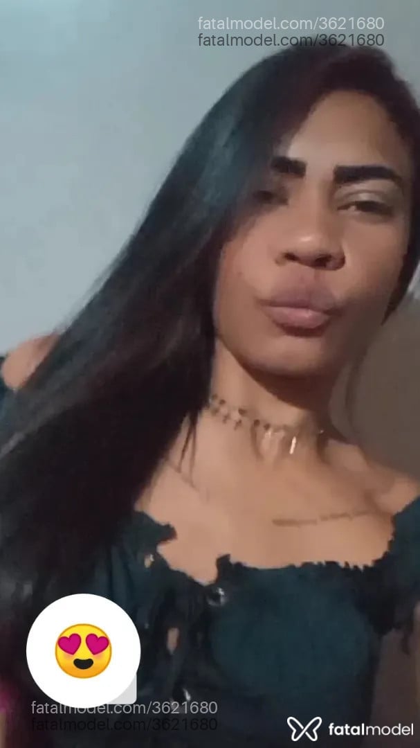 Acompanhante mulher com cabelo castanho de olhos castanhos - Jennifer