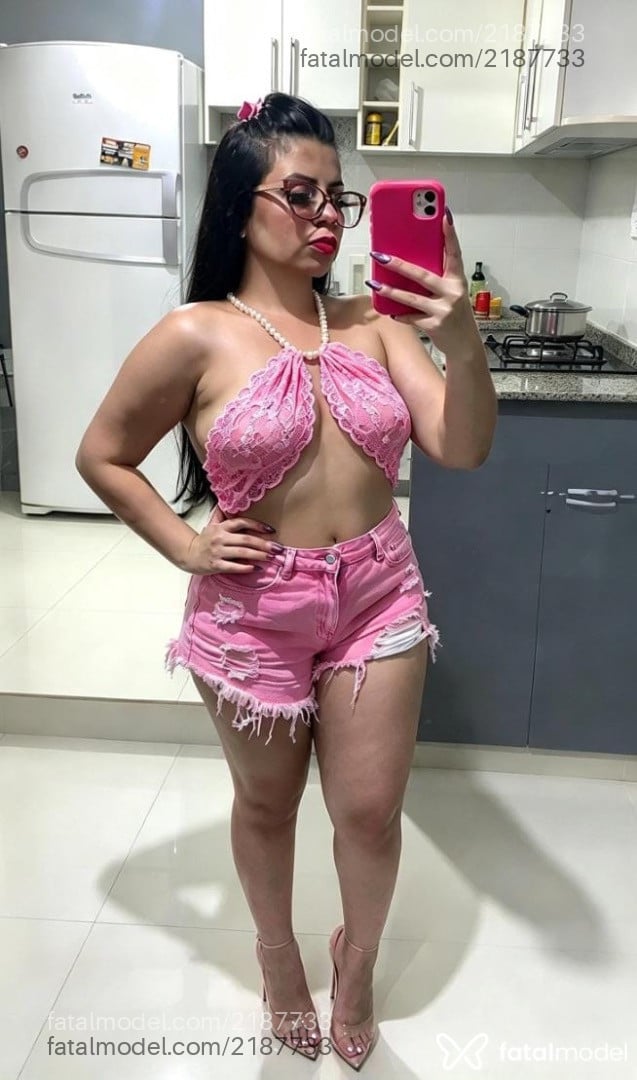 Acompanhante mulher morena (o) de olhos castanhos - Bianca