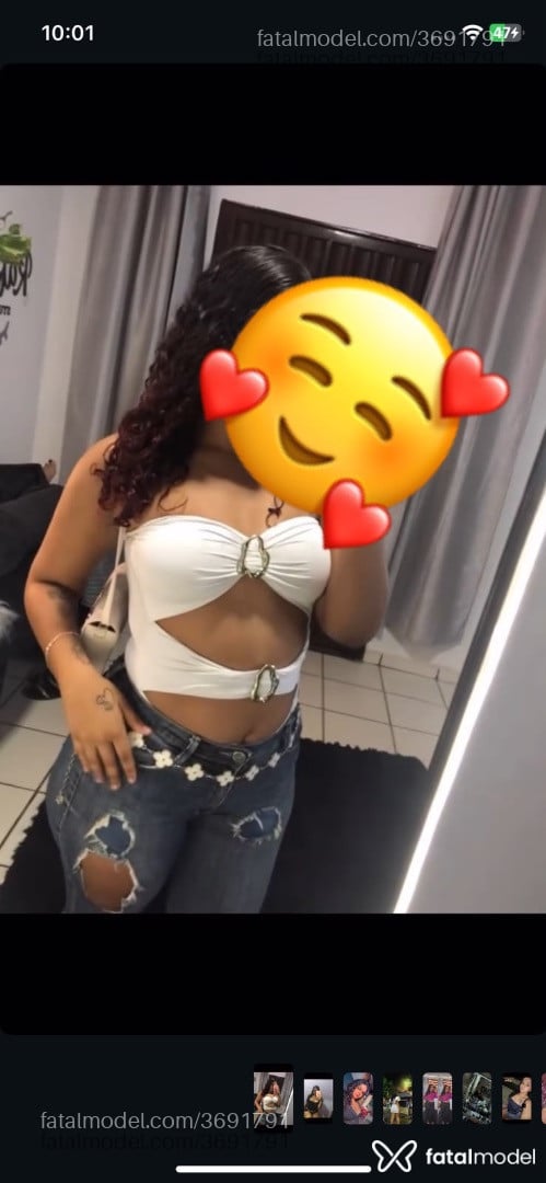 Acompanhante mulher ruiva (o) de olhos castanhos - Jhenny