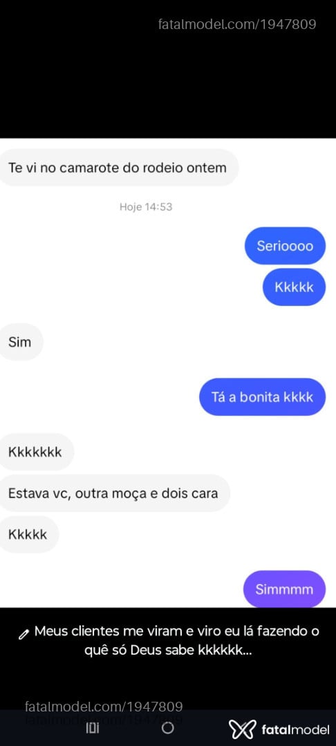 Acompanhante mulher com cabelo castanho de olhos castanhos - Bruninhaasurfis
