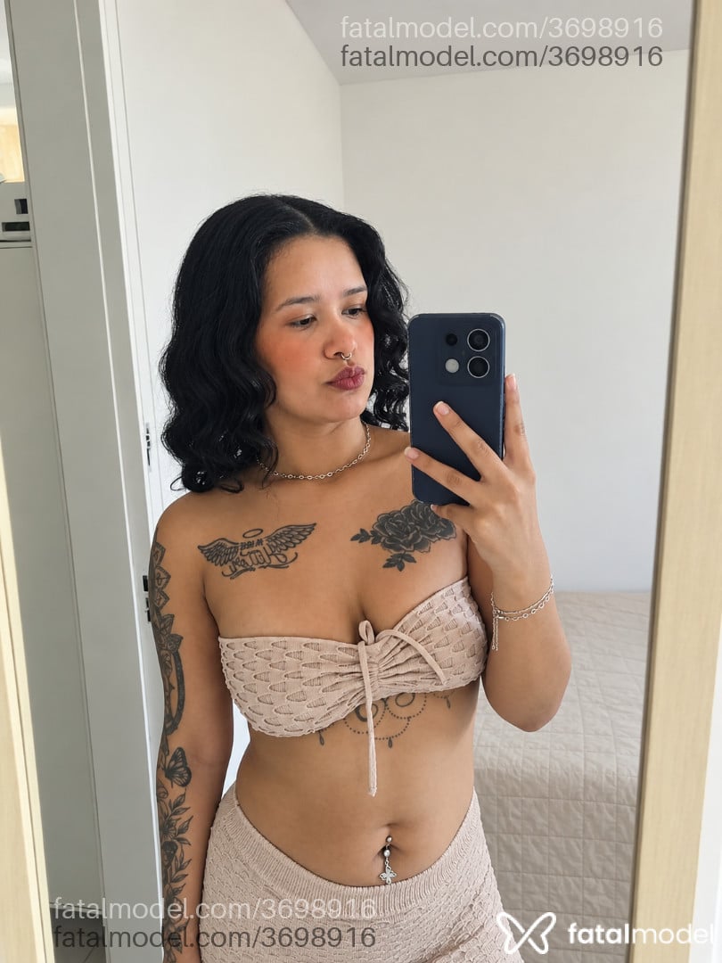 Acompanhante mulher morena (o) de olhos castanhos - Bianca
