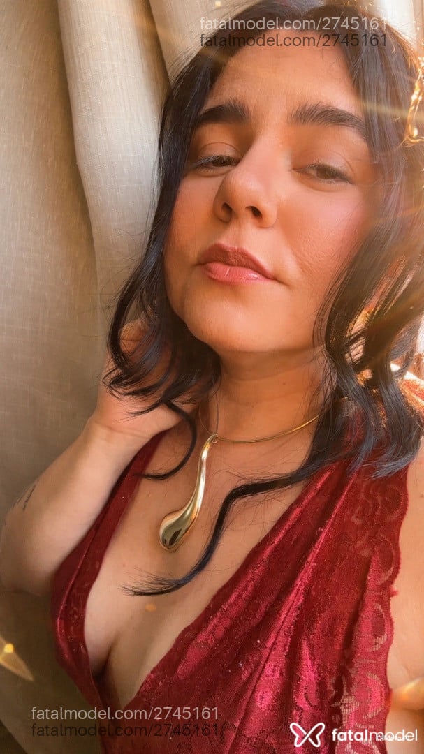 Acompanhante mulher morena (o) de olhos mel - Nanda