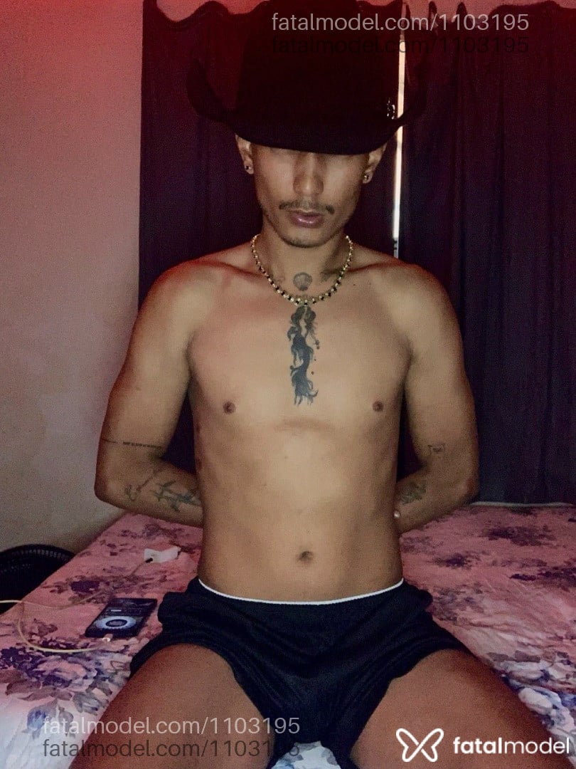 Acompanhante homem morena (o) de olhos castanhos - Bruno Surfistinho