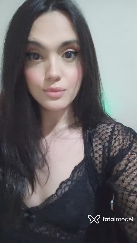 Acompanhante mulher trans com cabelo castanho de olhos castanhos - ISABELLA BRIZZA