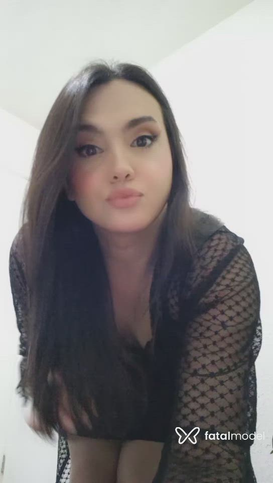 Acompanhante mulher trans com cabelo castanho de olhos castanhos - ISABELLA BRIZZA