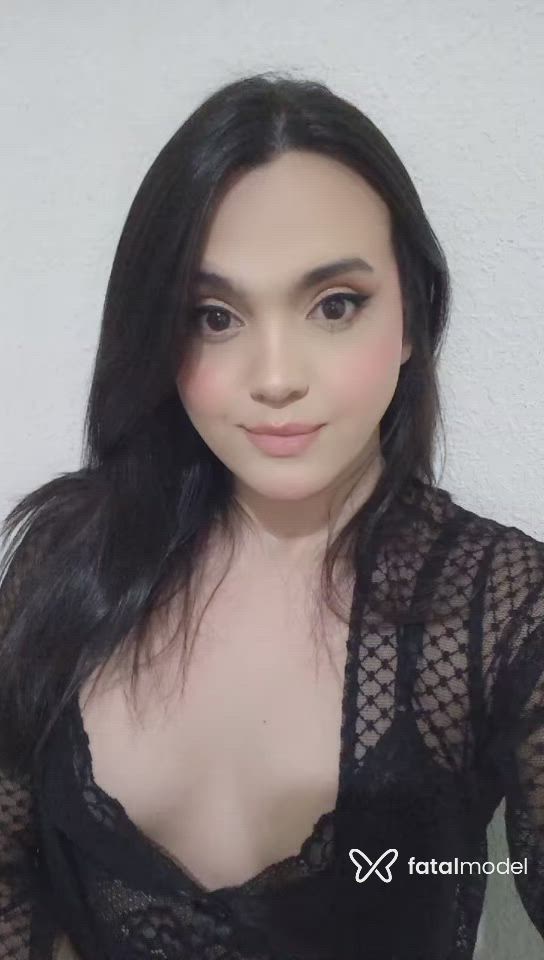 Acompanhante mulher trans com cabelo castanho de olhos castanhos - ISABELLA BRIZZA