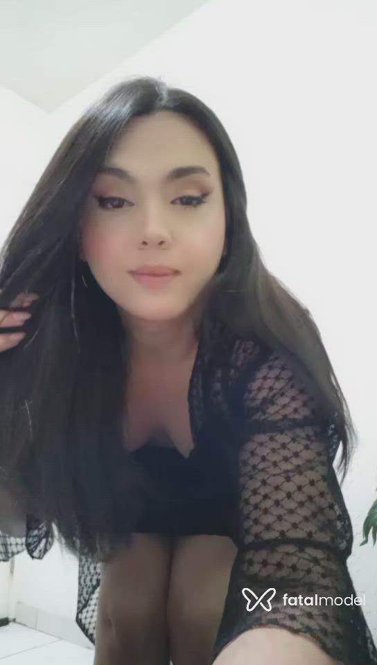 Acompanhante mulher trans com cabelo castanho de olhos castanhos - ISABELLA BRIZZA