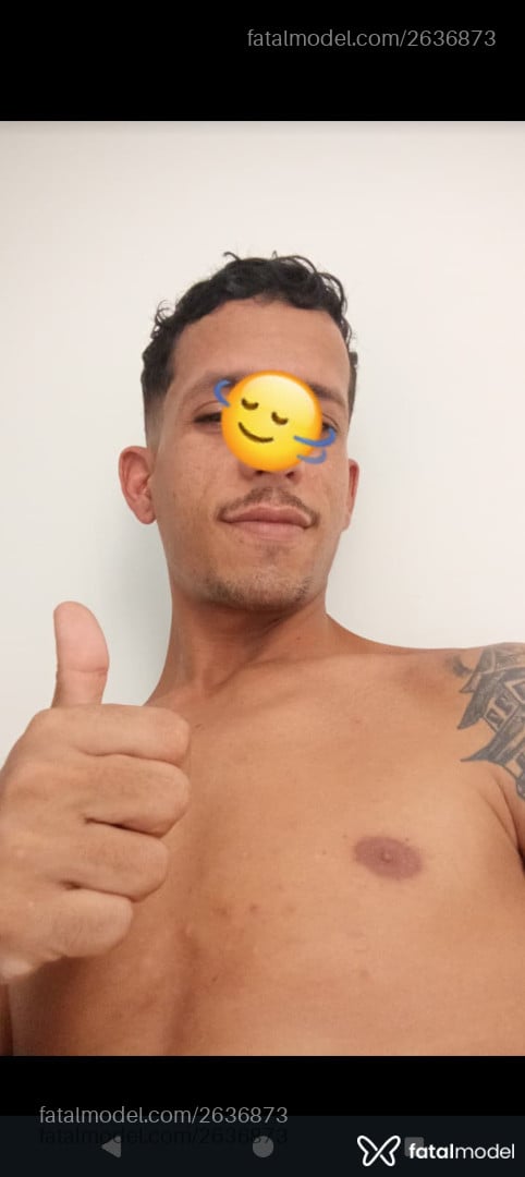 Acompanhante homem com cabelo castanho de olhos castanhos - Matheus Bahianos