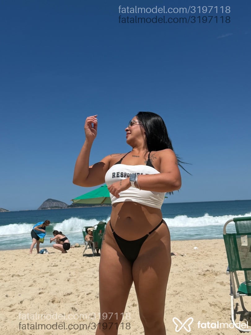 Acompanhante mulher morena (o) de olhos castanhos - Fernanda