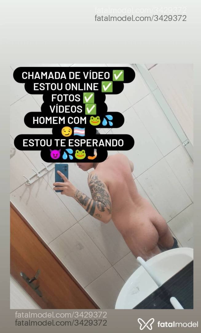 Acompanhante homem trans com cabelo castanho de olhos castanhos em Virtual - Kevin Moura