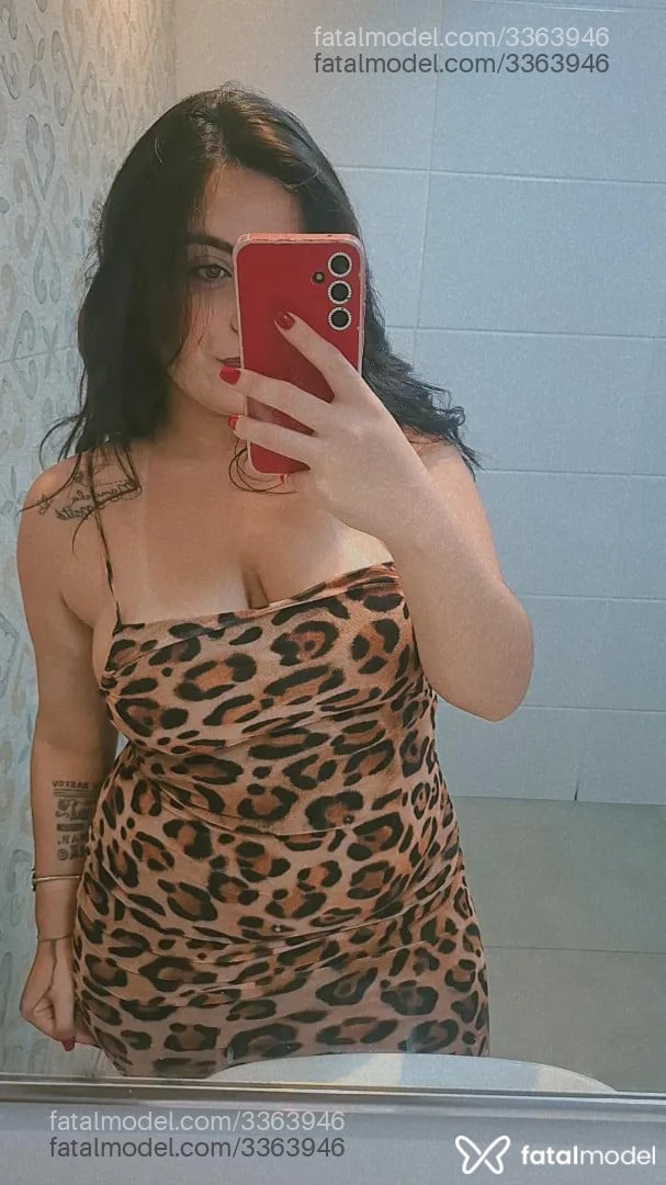 Acompanhante mulher morena (o) de olhos castanhos - Lulu