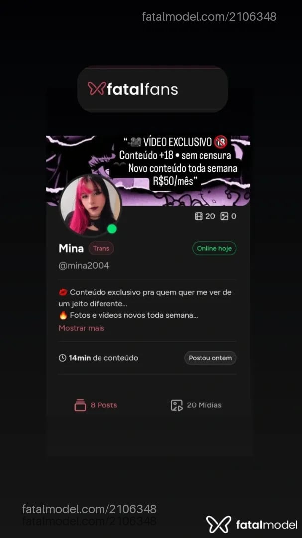 Acompanhante mulher trans com cabelo colorido de olhos castanhos - Mina
