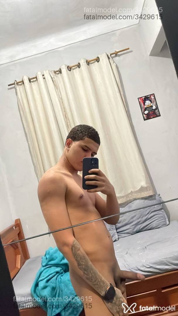 Acompanhante homem com cabelo castanho de olhos castanhos em Rio de Janeiro - Tralinha