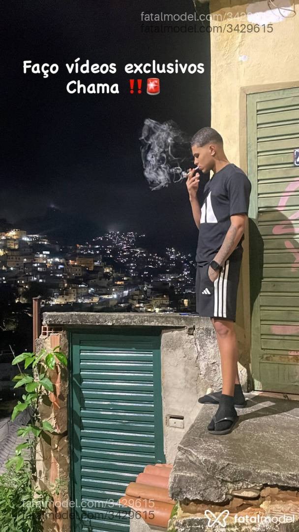 Acompanhante homem com cabelo castanho de olhos castanhos - Kayke Ribeiro