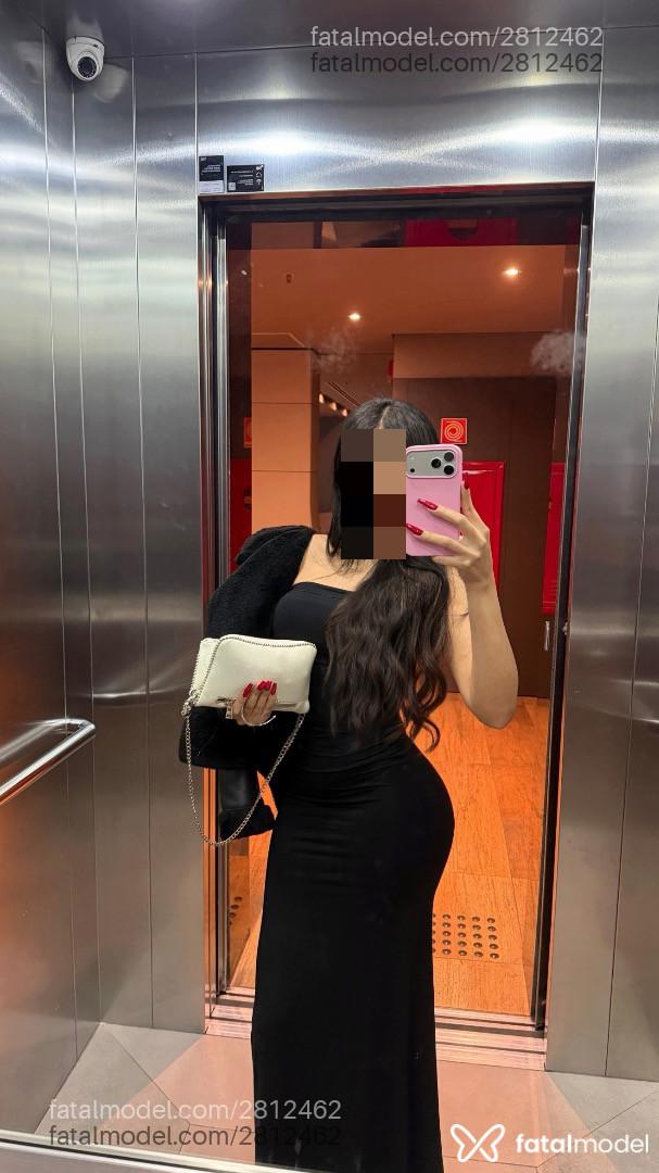 Acompanhante mulher morena (o) de olhos castanhos - Isabella