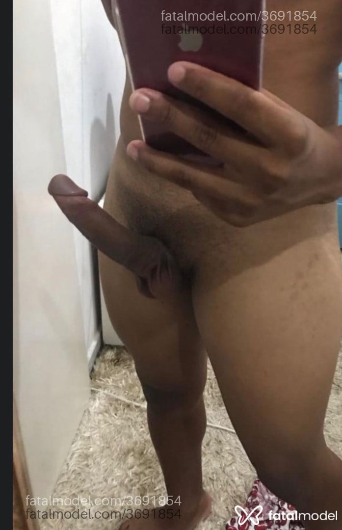 Acompanhante homem com cabelo castanho de olhos castanhos - Rafael Ferrari