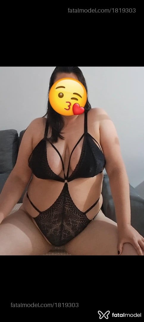 Acompanhante mulher morena (o) de olhos castanhos - Elis