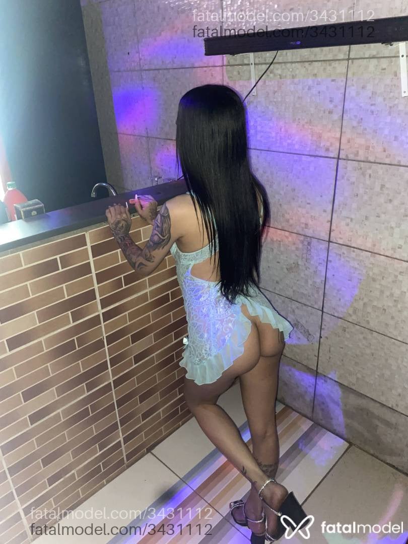 Acompanhante mulher morena (o) de olhos castanhos em Araras - Mirella