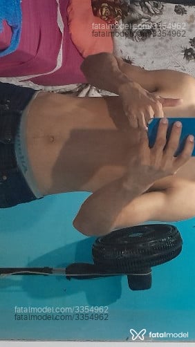 Acompanhante homem morena (o) de olhos pretos - Marcos