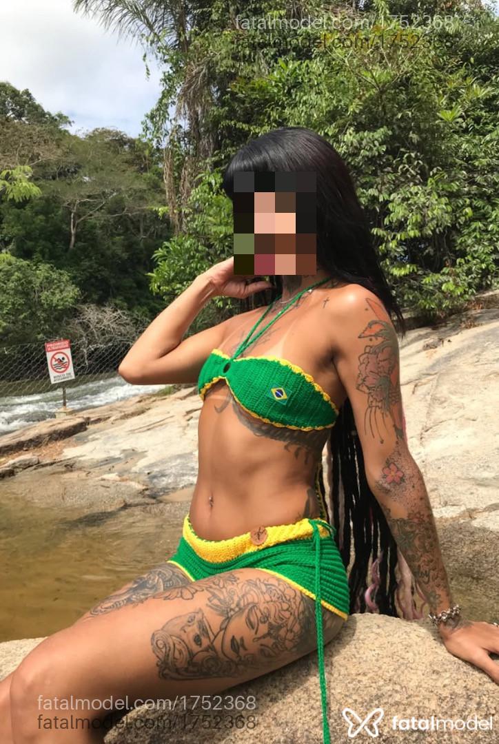 Acompanhante mulher morena (o) de olhos castanhos - Garota vip