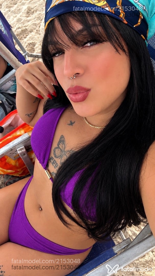 Acompanhante mulher trans morena (o) de olhos castanhos - Rihcieli Martins