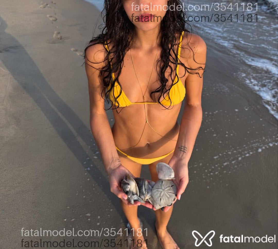 Acompanhante mulher morena (o) de olhos castanhos - Aline Cavalcante