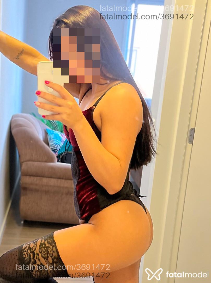 Acompanhante mulher com cabelo castanho de olhos castanhos - Mellissa