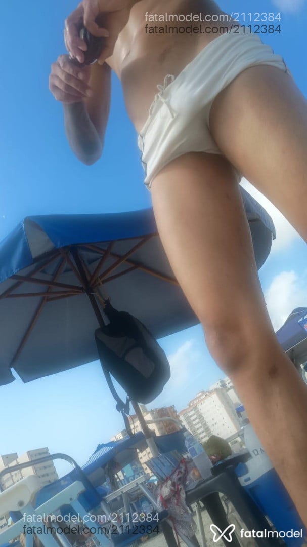 Acompanhante homem com cabelo castanho de olhos castanhos - Paulo