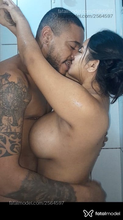 Acompanhante homem sem cabelo de olhos castanhos - Lorran