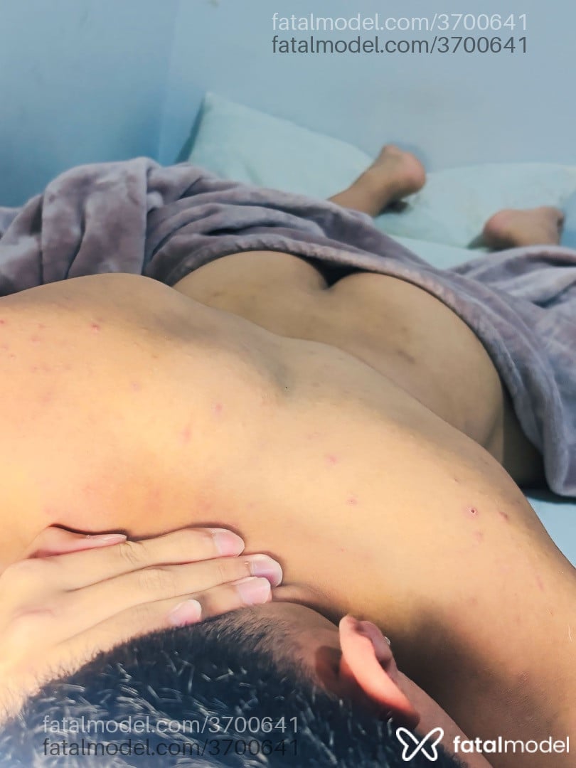 Acompanhante homem morena (o) de olhos castanhos - Gabriel