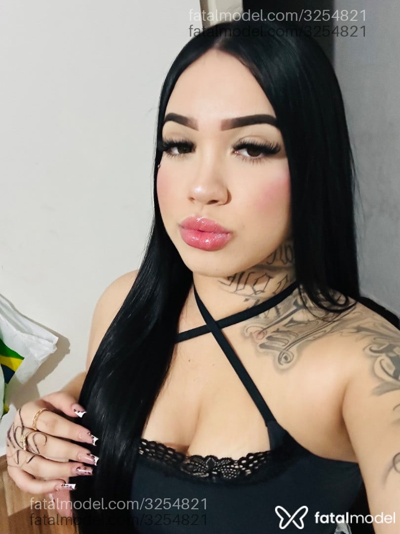 Acompanhante mulher morena (o) de olhos mel - Lara Garcia