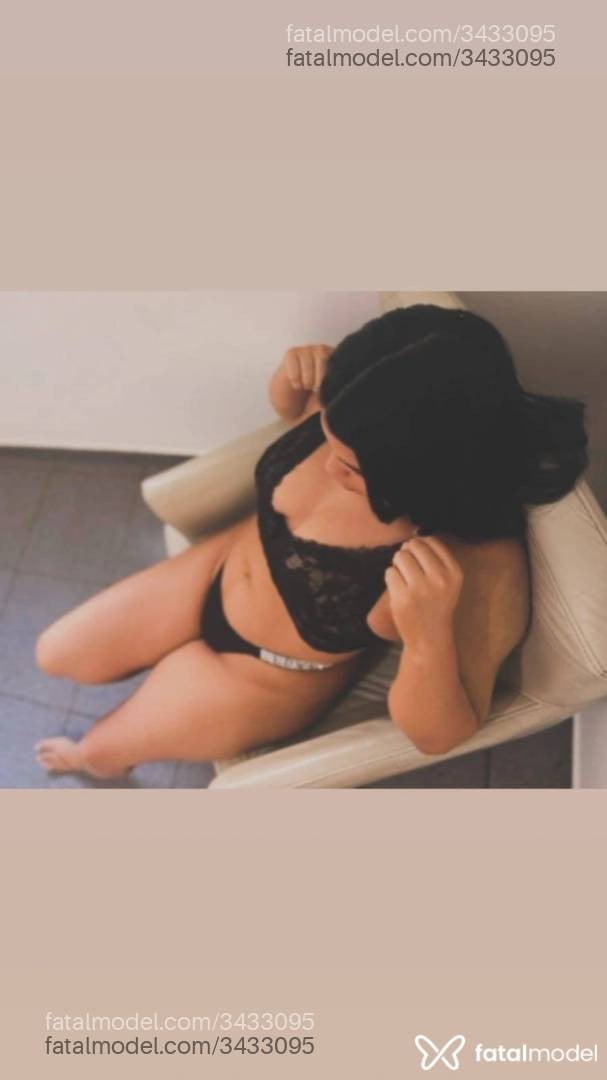 Acompanhante mulher morena (o) de olhos castanhos em Alfenas - Paola