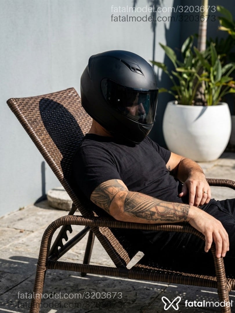Acompanhante homem com cabelo grisalho de olhos castanhos - Motoboycyborg
