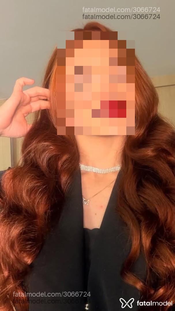 Acompanhante mulher ruiva (o) de olhos castanhos - Massafera