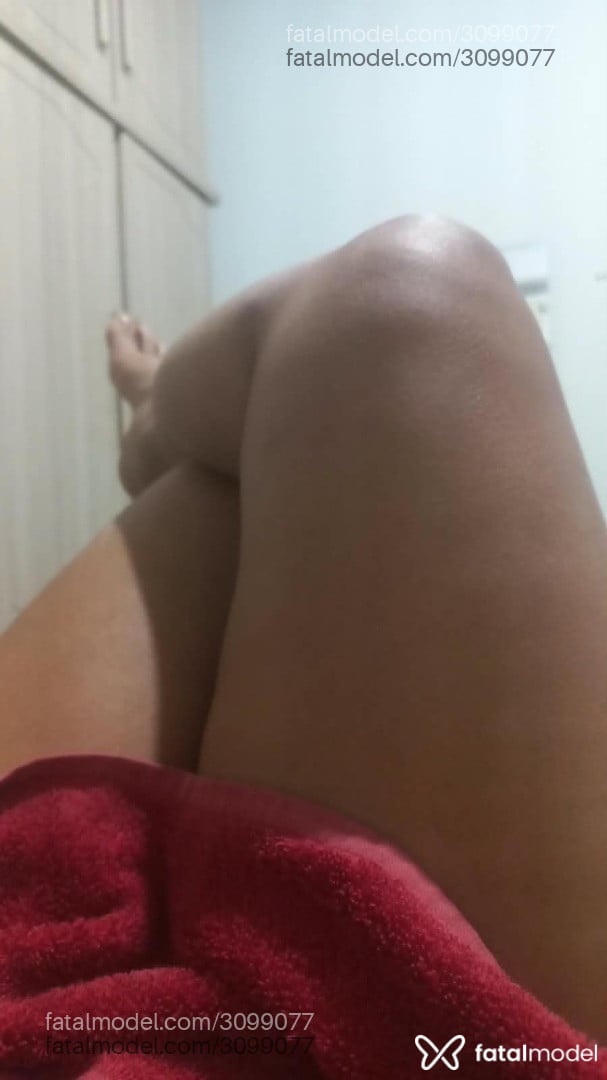 Acompanhante mulher morena (o) de olhos pretos - Gabriellle