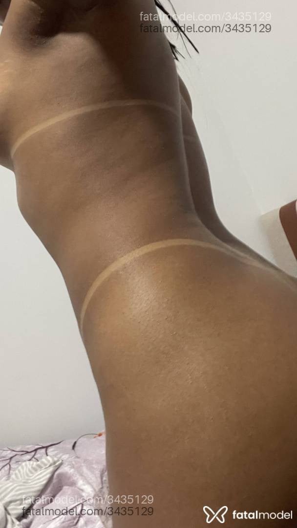 Acompanhante mulher com cabelo castanho de olhos castanhos em Lucas do Rio Verde - Melissa