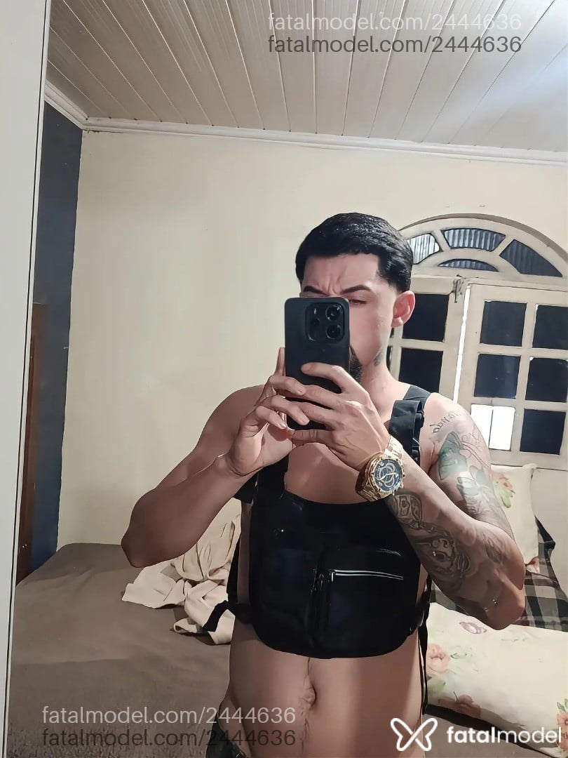Acompanhante homem morena (o) de olhos castanhos - Alecssandro