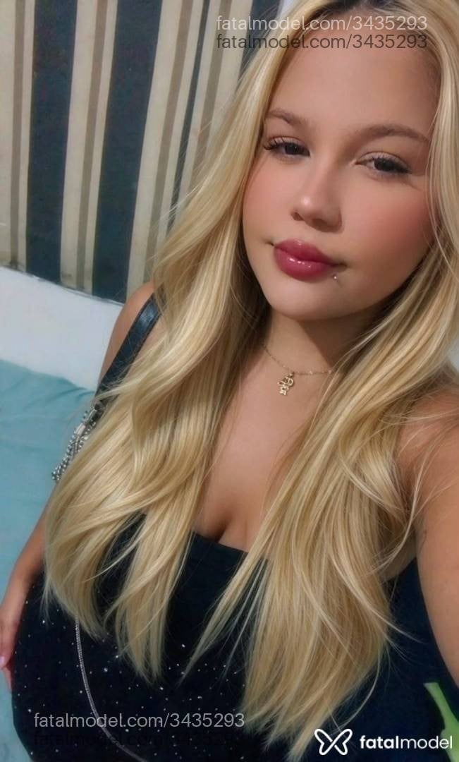 Acompanhante mulher loira (o) de olhos mel - Mel Ferraz