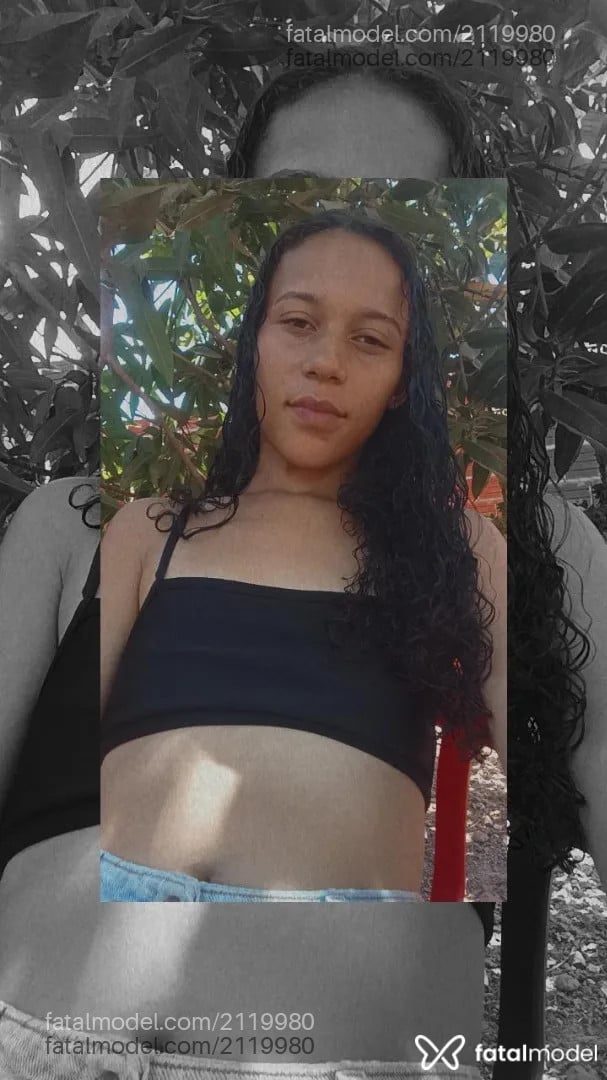 Acompanhante mulher morena (o) de olhos mel - Alany